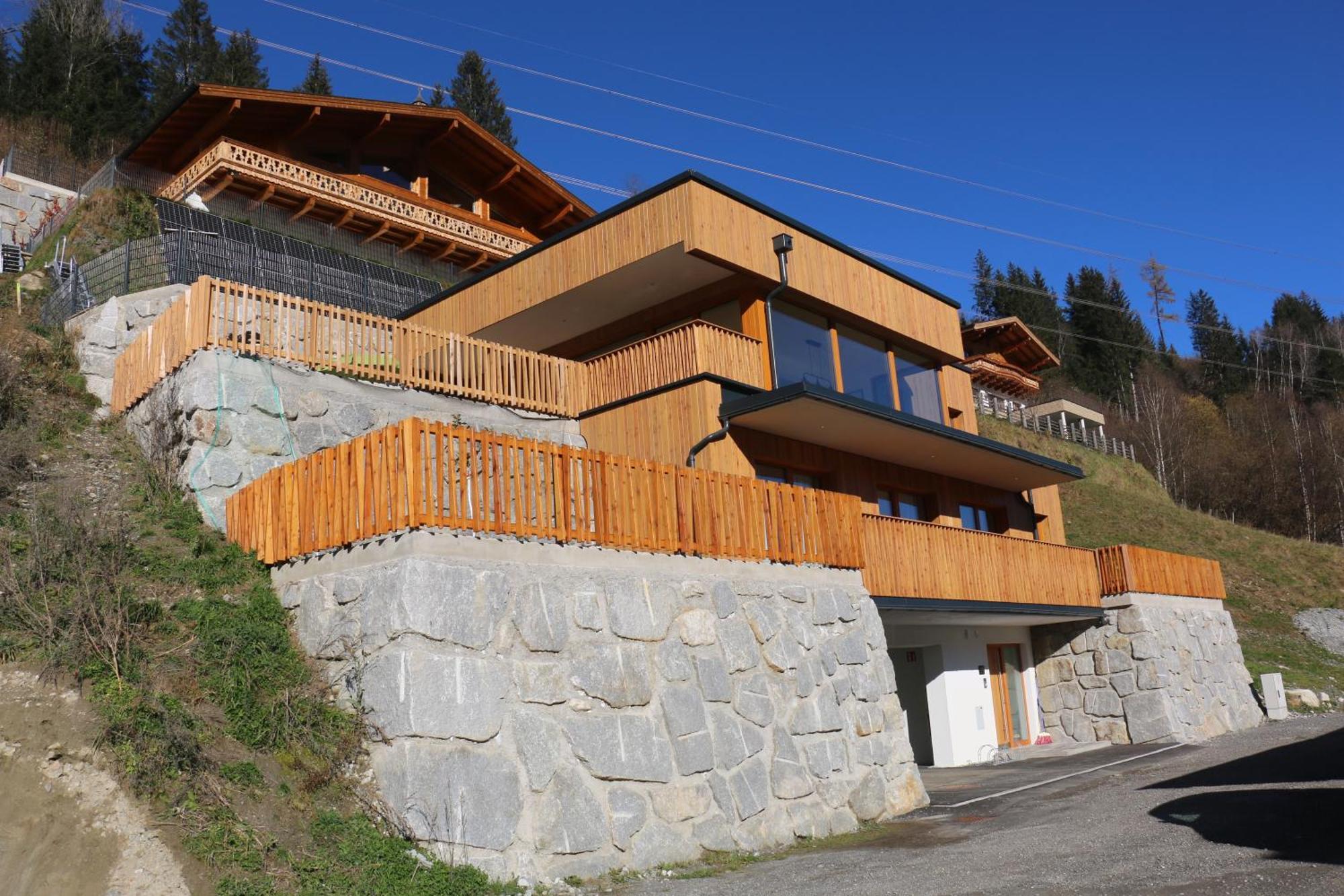 Exklusives Chalet-Haus Mit Gletscherblick นอยเคียร์เชน อัม โกรสเวเนดิเกอร์ ภายนอก รูปภาพ